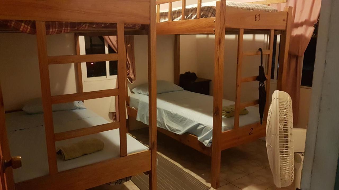 Hostel Casa Ricky'S Orange Walk Exteriér fotografie